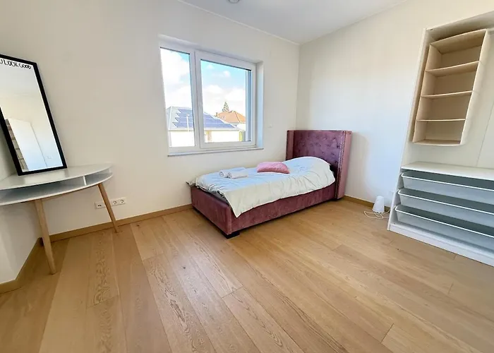 Сasa de vacaciones New House 4 Adultes - 2 Enfants - 180 M2 *