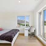 펜션 New House 4 Adultes - 2 Enfants - 180 M2 *
