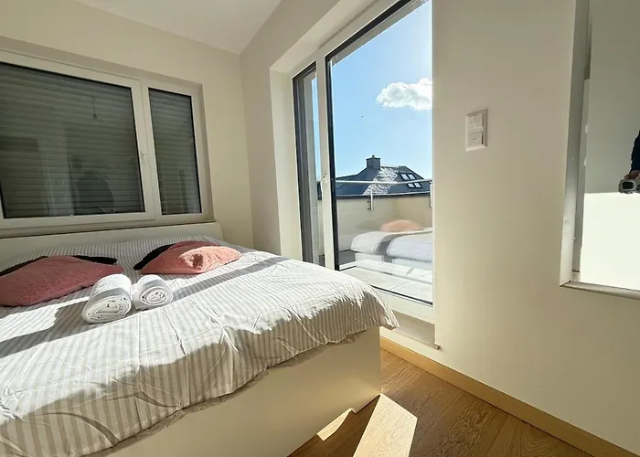 New House 4 Adultes - 2 Enfants - 180 M2