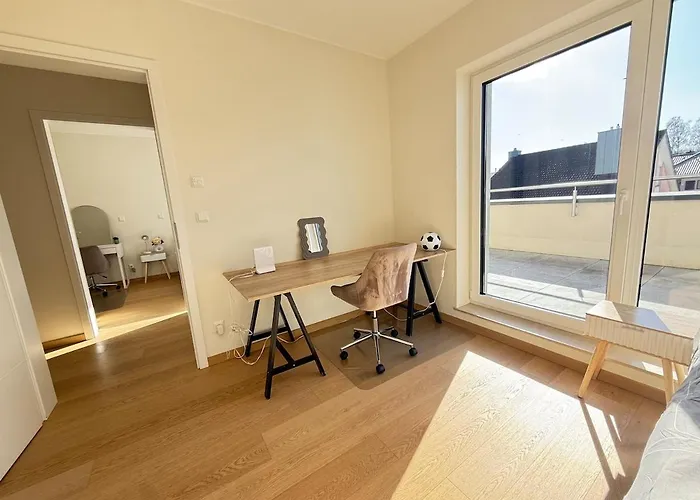 New House 4 Adultes - 2 Enfants - 180 M2