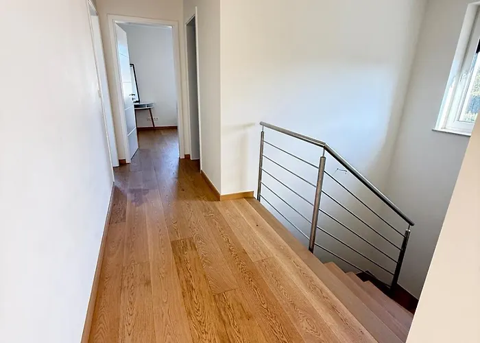 New House 4 Adultes - 2 Enfants - 180 M2 *